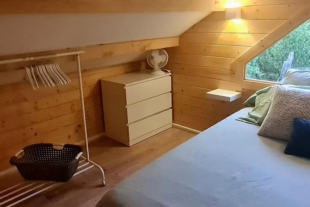 Chalet Marseille Hauteur 0*,  France