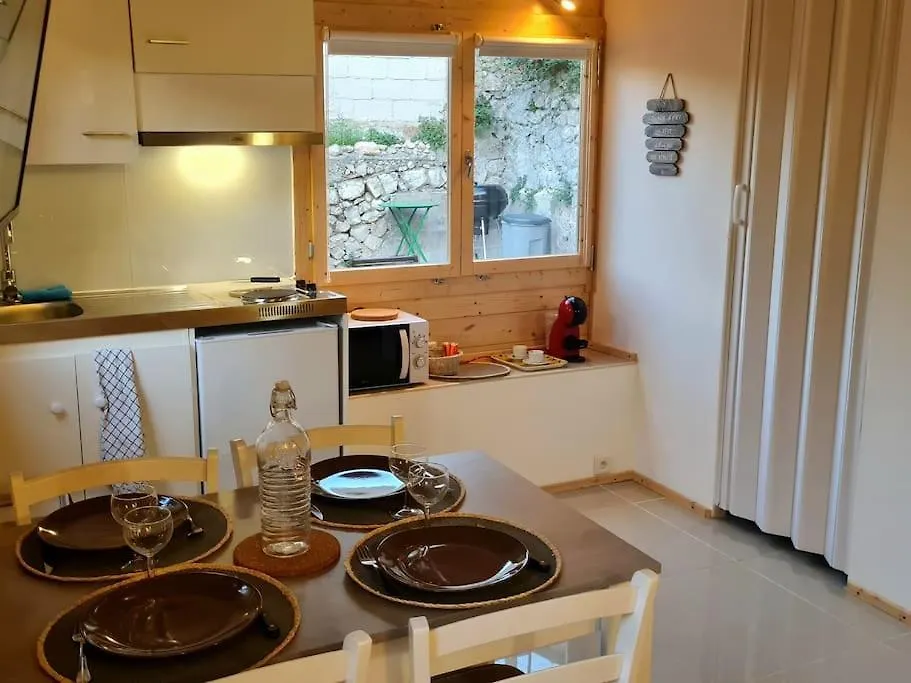 Chalet Marseille Hauteur 0*,