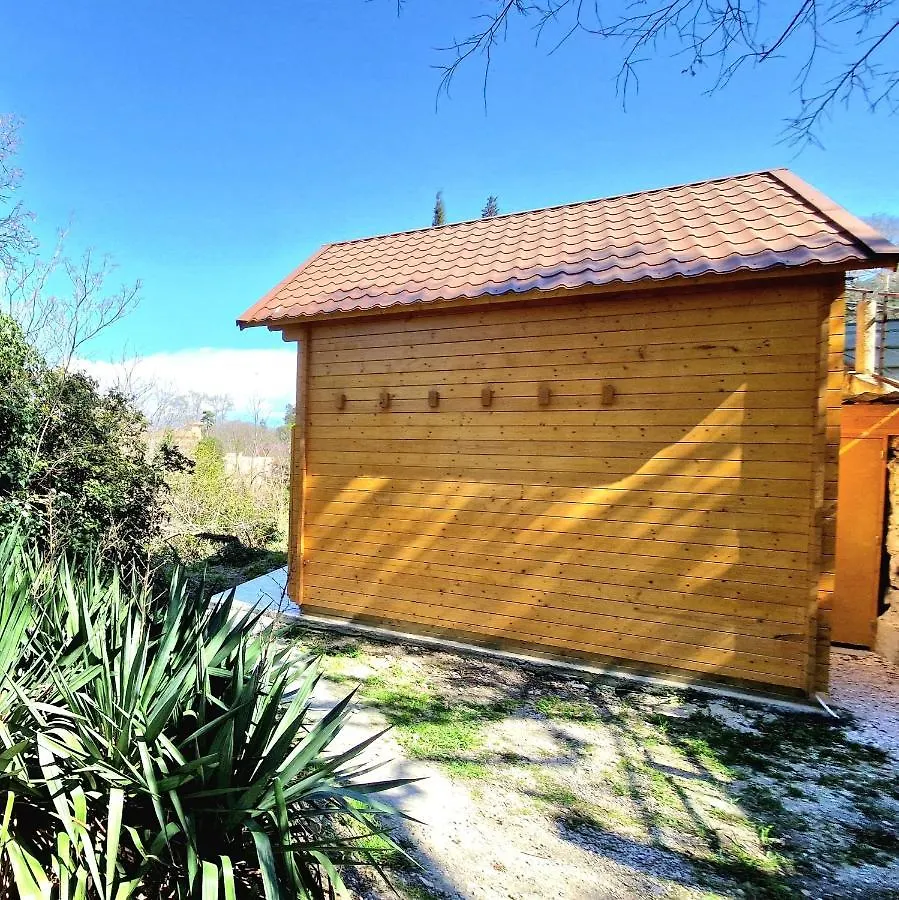 Chalet Marseille Hauteur 0*,  フランス