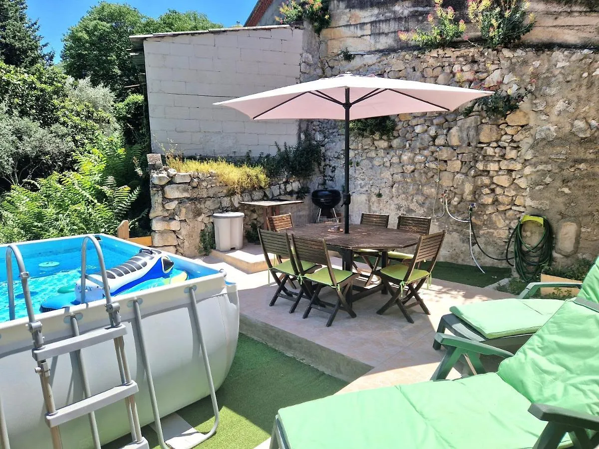 Chalet Marseille Hauteur 0*,  France